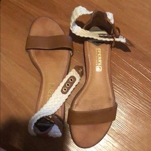 Sperry sandals